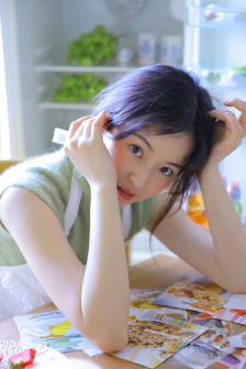 小芳晚上看见爸妈房子灯亮着
